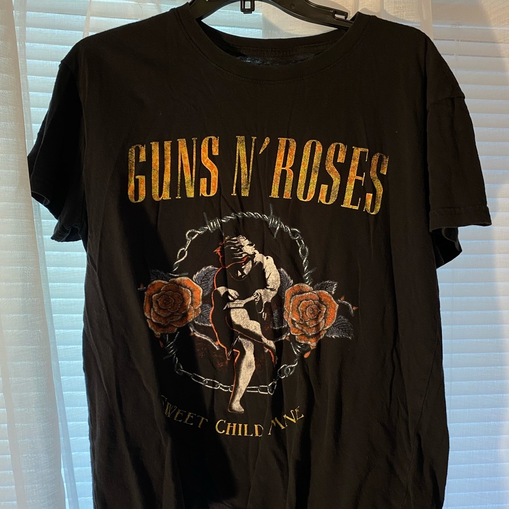 Guns and roses